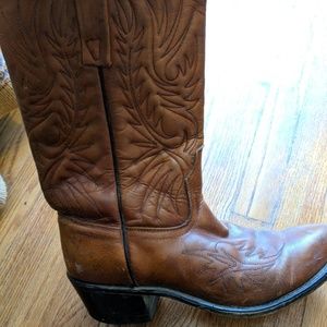 ACME Cowgirl Boots - Brown Leather